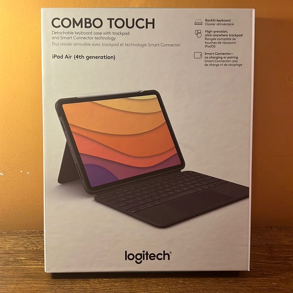 Logitech keyboard IPAD Air (4th generation)